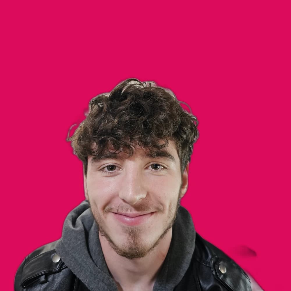 Tyler, Social Media Manager at Phake Media